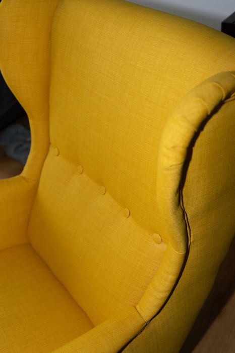 fotel żółty ikea