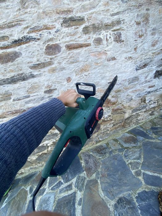 Motosserra Eletrica Bosh