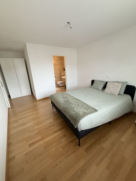 Roupeiro IKA, branco/branco, 100x60x201 cm