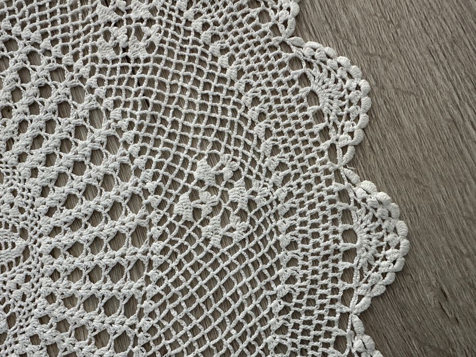 Serweta szydełko śr. 60 biała