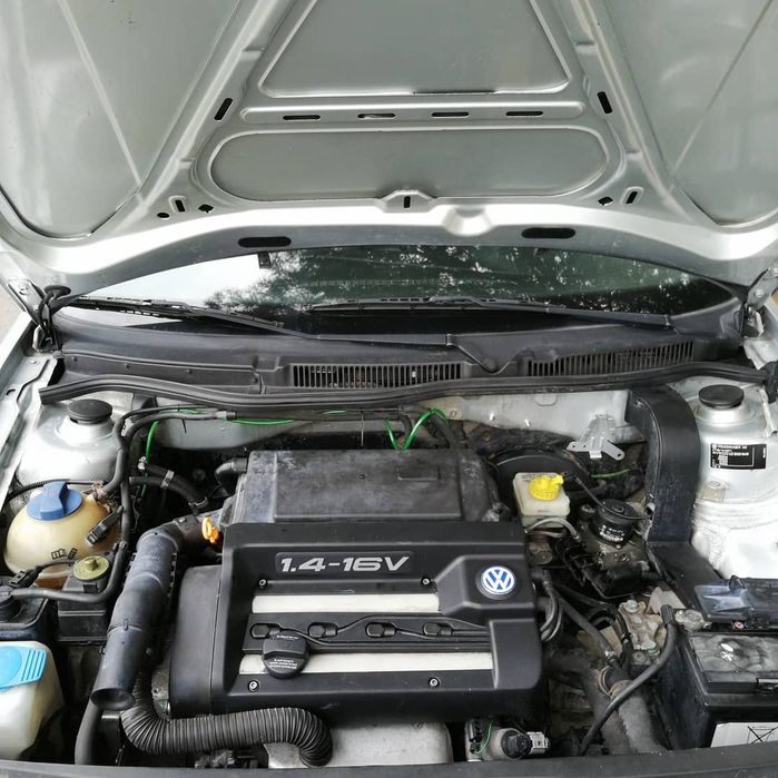 Venda de peças Volkswagen Golf lV 1.4 gasolina 16 Válvulas ar condicio