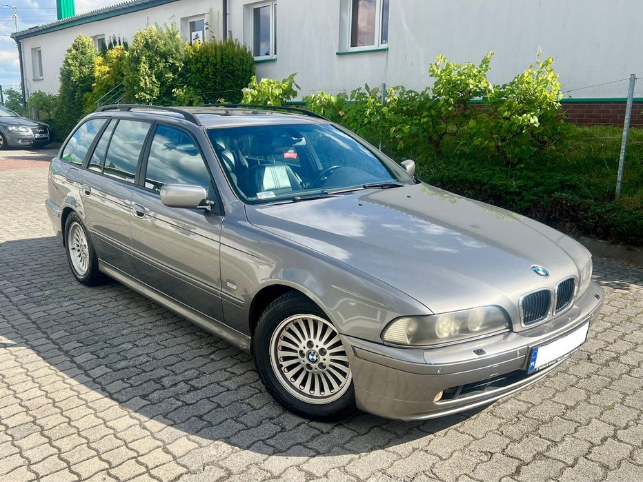 Bmw e39 2003r*2.5benzyna*192ps*xenon*climatronic*2 komplety alufelg*