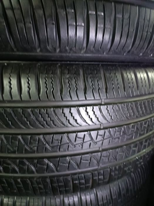 Pneus  235/50/20