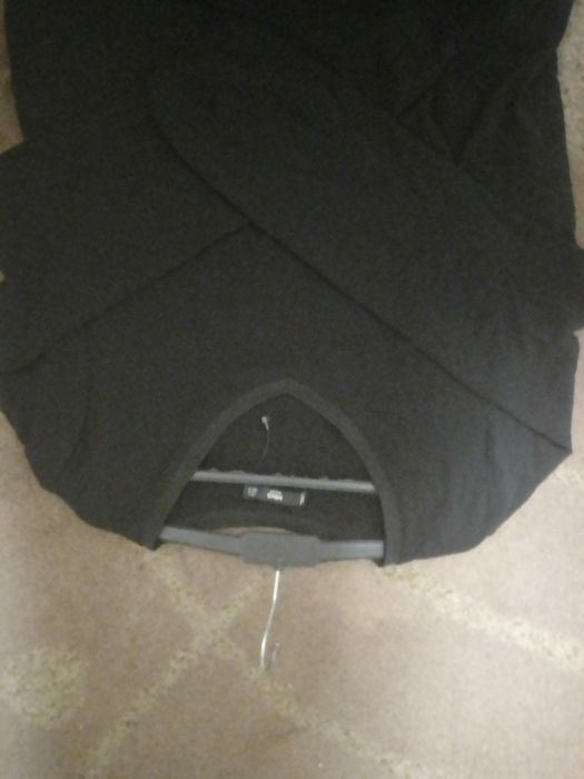 Blusa preta de manga comprida forrada