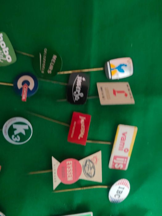 Pins / alfinetes de peito de marcas