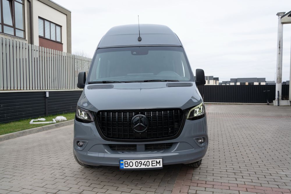 Mercedes-Benz Sprinter