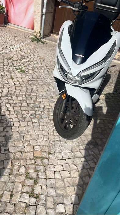 Vendo ou troco pcx