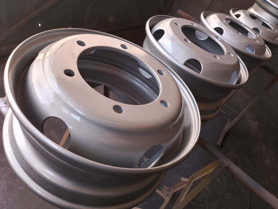 Felgi 17,5x 6.00do Mercedes atego