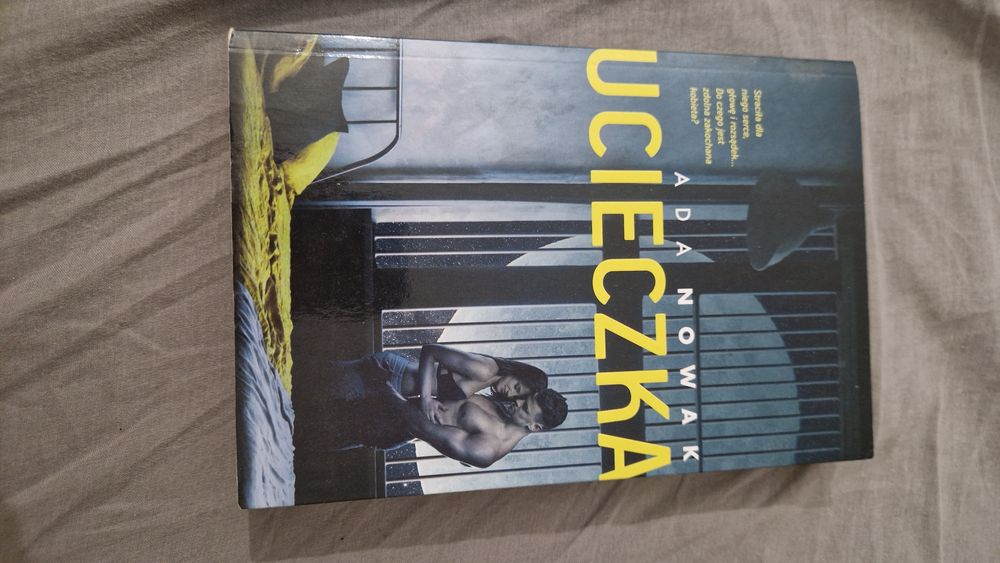Książka "Ucieczka" Ada Nowak