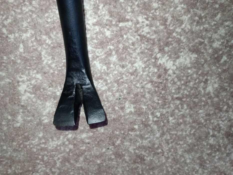 Ломик-гвоздодер строительный.