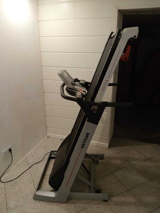 Bieżnia elektryczna Track Motion - Kettler