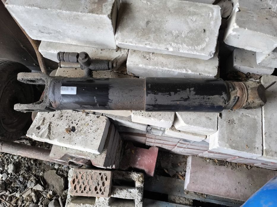 siłowniki windy bar 12V