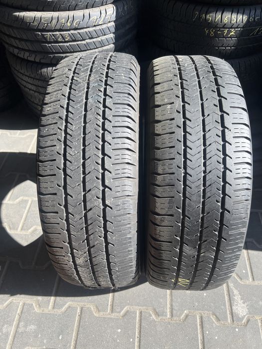 *Opony Michelin 215/65/16C para
