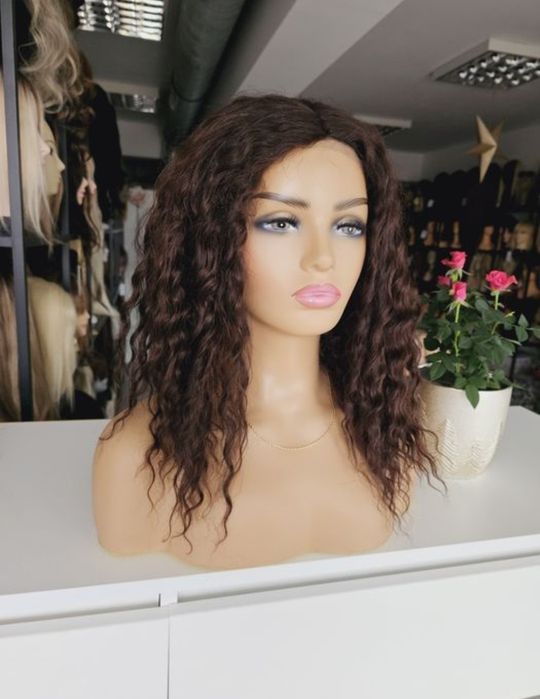 Peruka afroloki loki Krysia kasztanowy brąznaturalna fryzura