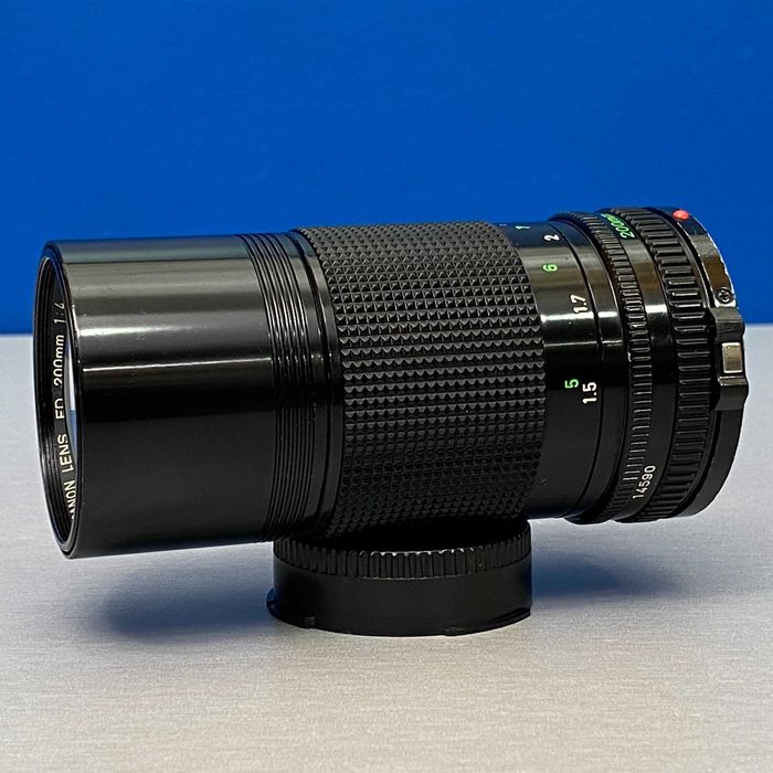 Canon FD 200mm f/4