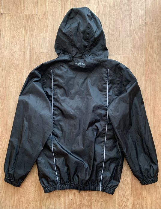 Вітровка куртка umbro