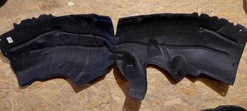 Підкрилок задній лівий правий Tesla Model Y 1492615-00-A