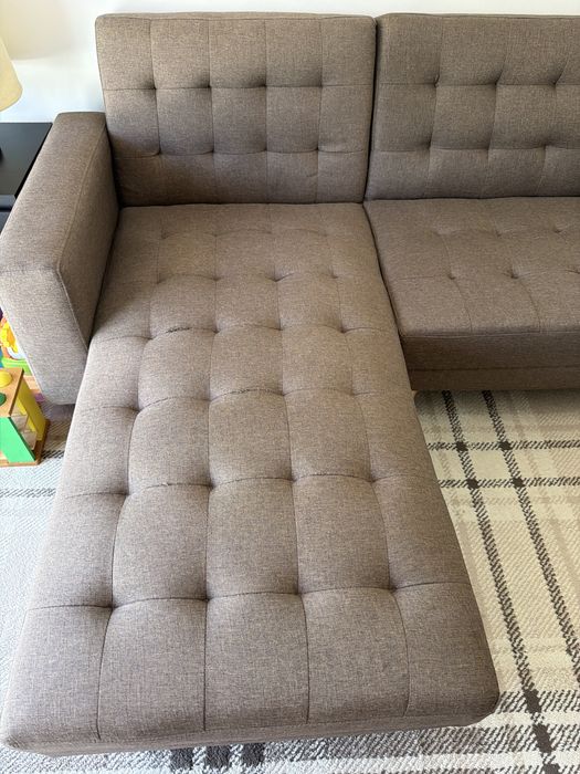 Sofá modular com chaise long castanho chocolate