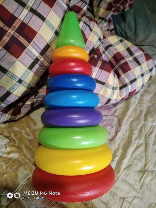 Пирамидка детская
