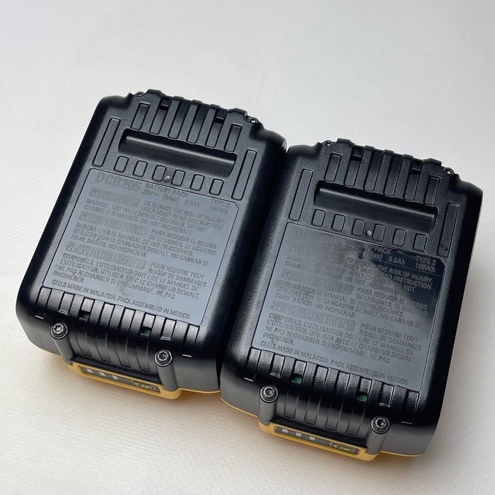 Акумулятор Dewalt DCB205 5ah з США