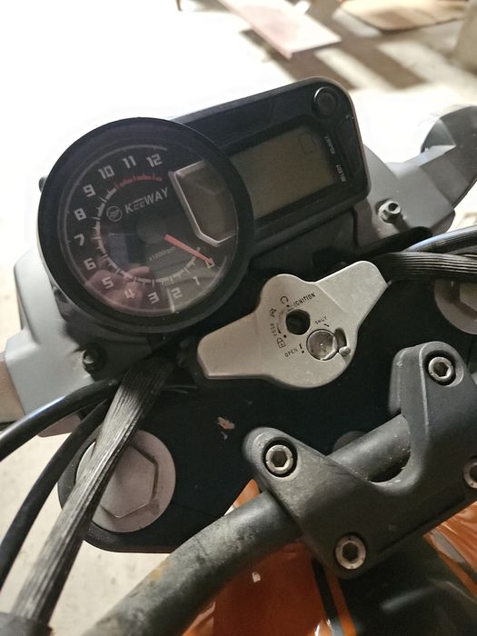 Keeway RKV 125 | Económica