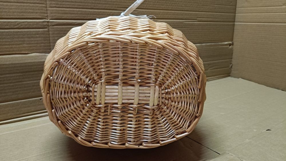 Koszyk rowerowy przedni z wikliny dla psa lub kota