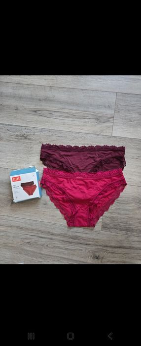 Figi damskie z koronkowym wykończeniem L