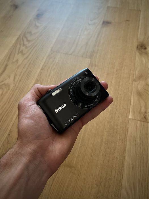 Як НОВИЙ! Nikon s3300 з комплектом!