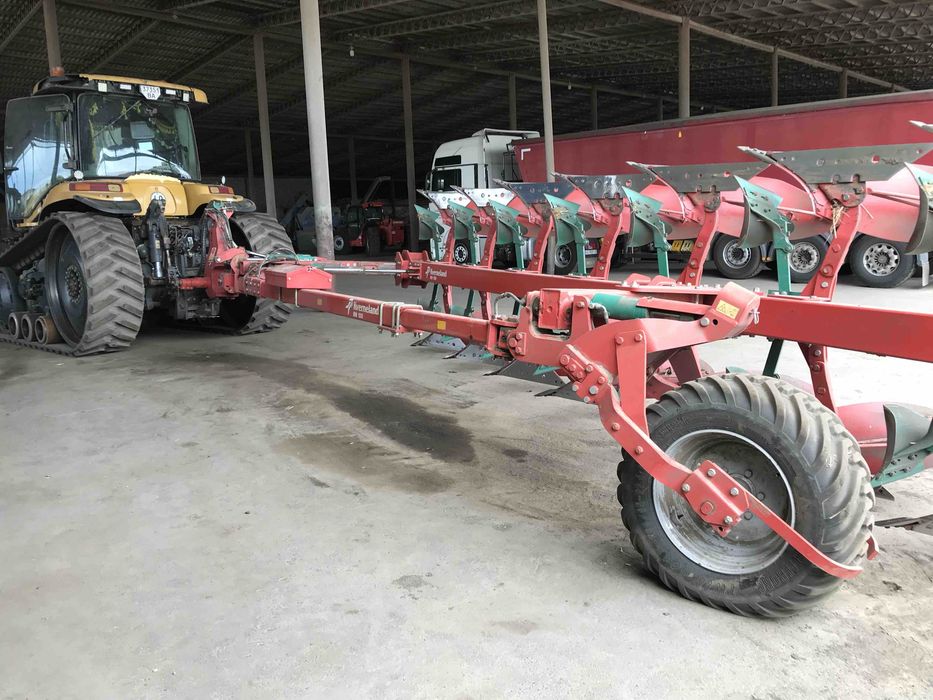 Плуг Kverneland NR-100, корпусів 8+1 ON Land