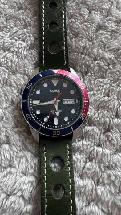 Zagarek automatyczny lorus (seiko)
