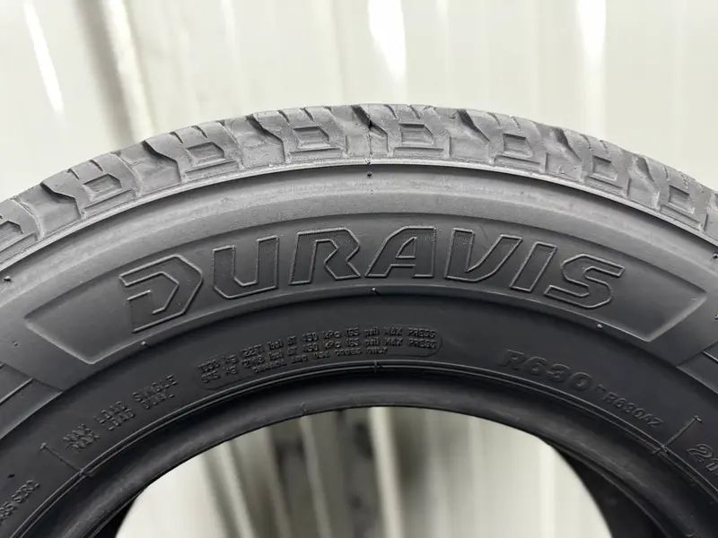 Шини бу 215 70 R15C Bridgestone Duravis