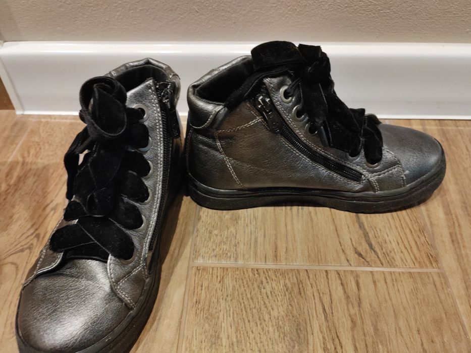 Buty dziewczęce za kostkę Dee Zee