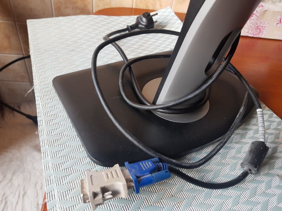 Monitor Dell 22' P2213 LCD 1600x900 vga/dvi