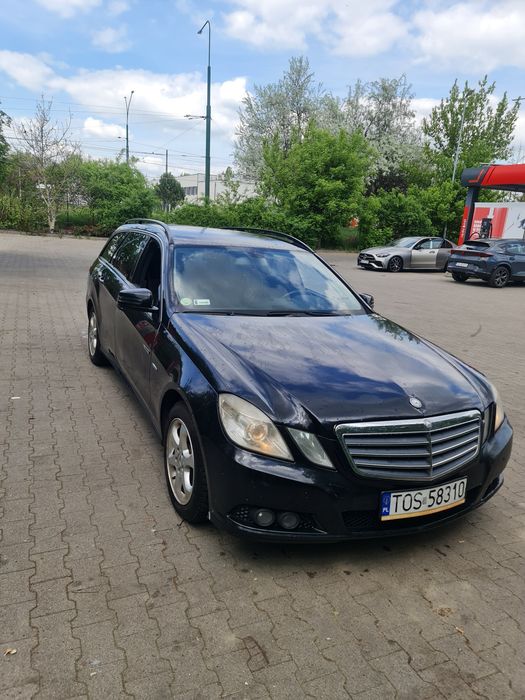 Mercedes Klasa E w212 uszkodzony