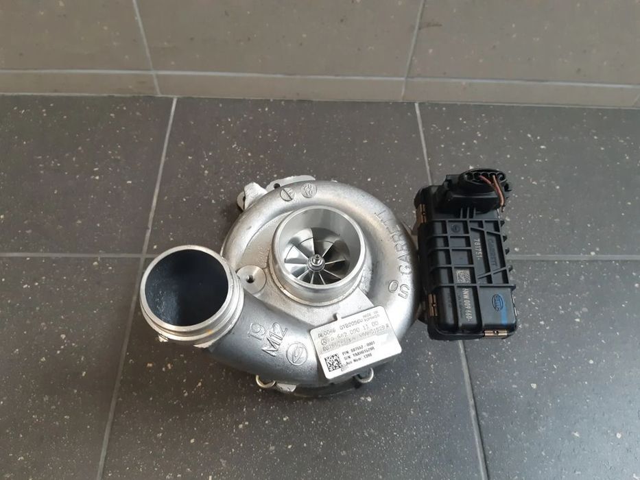 turbosprężarka mercedes-benz sprinter 519 3.0cdi v6 140kw 190km 887552