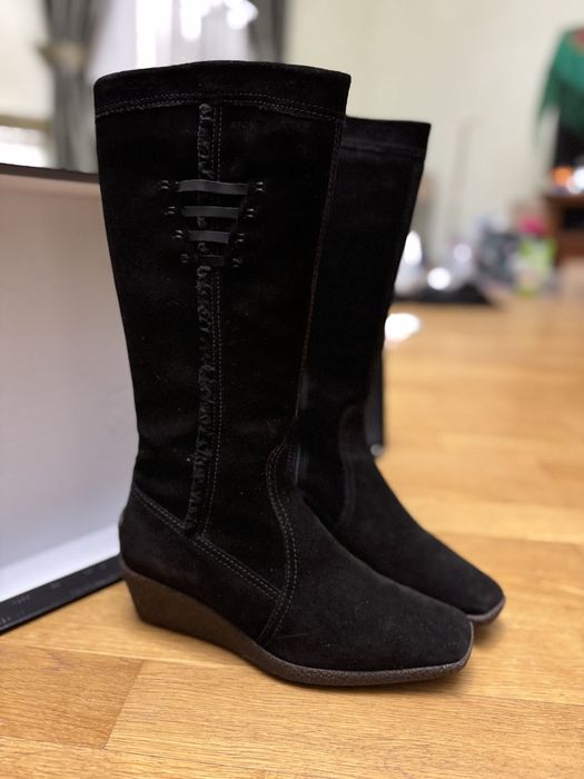 Осінні сапоги Geox натуральна замша