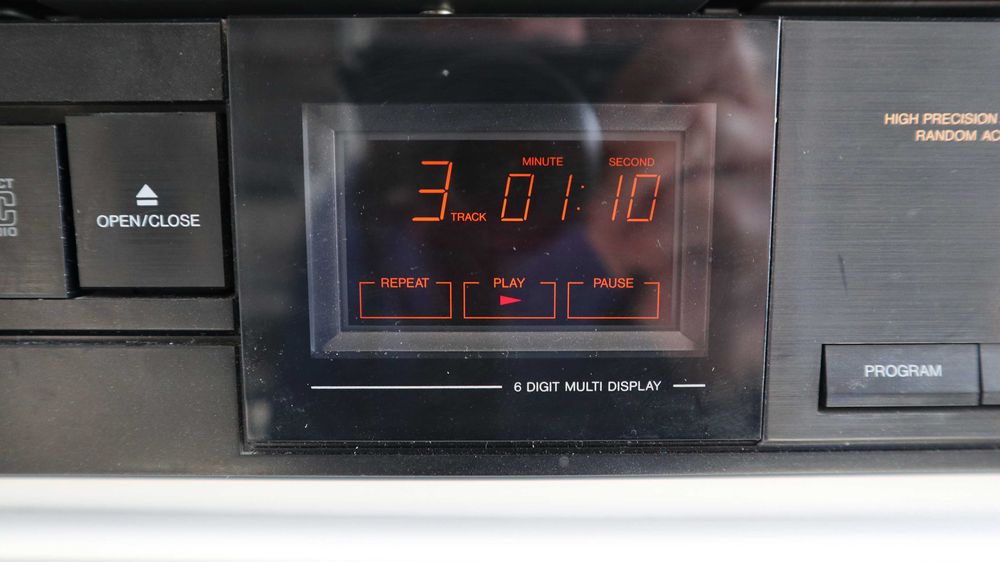 Стойка проигрыватель СД JVC XL-V220 и кассетная дека JVC TD-W20 Япония