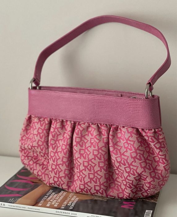 DKNY Donna Karan сумка лого