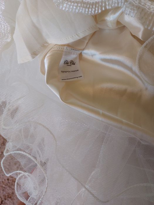 Suknia ślubna kremowa midi r.38"Chi Chi London " nowa