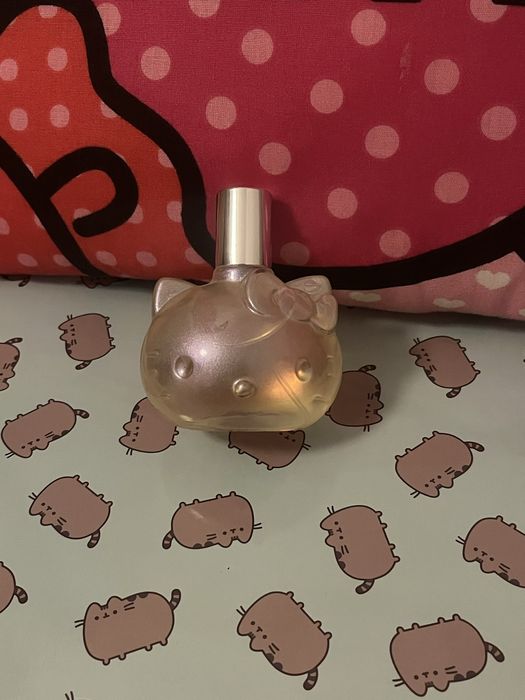 Hello Kitty Magic Rainbow Perfuma Zara