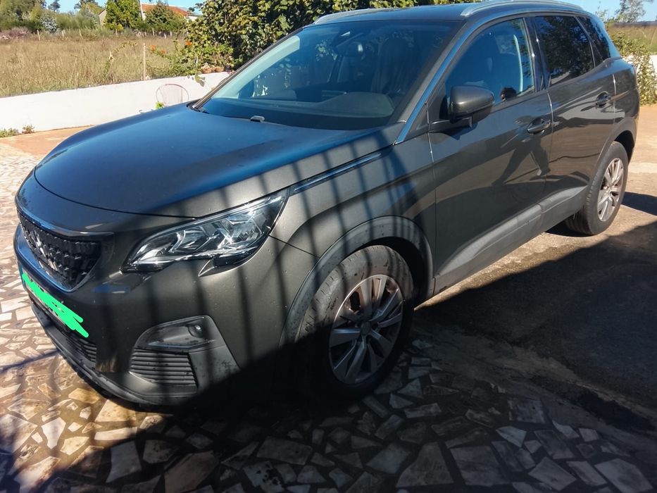 Peugeot 3008 1.5 BlueHDi Active