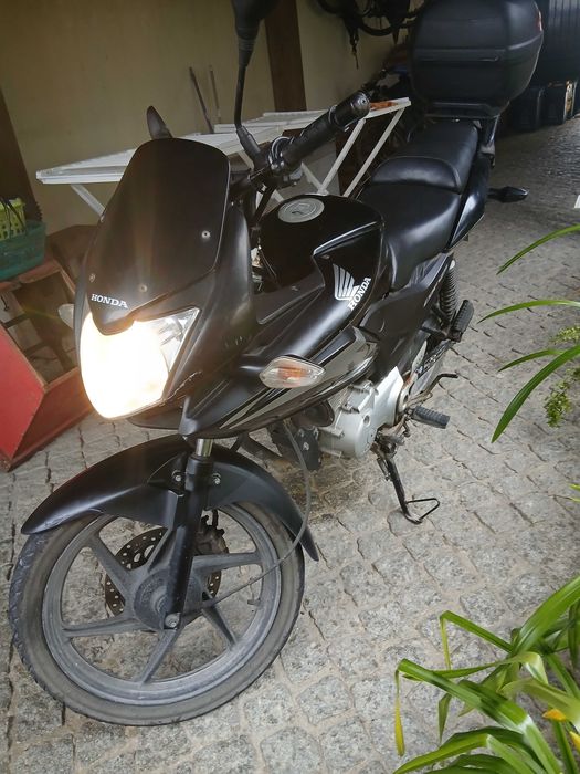 Vendo Moto Honda CBF - 125 ano 2011