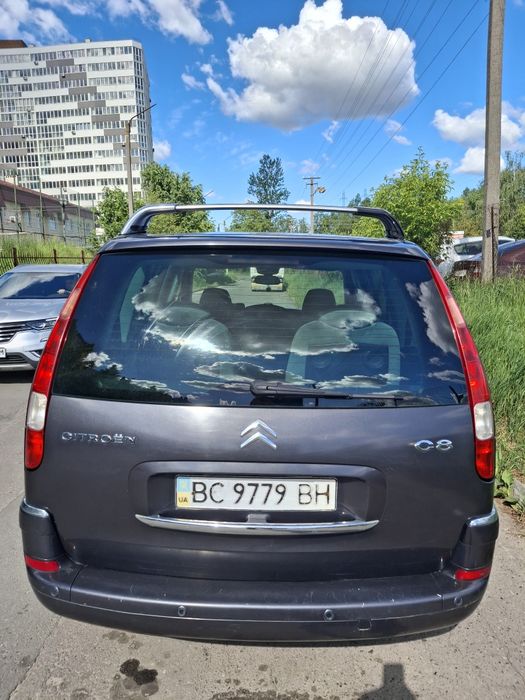 Сітроен С8 2010 року
