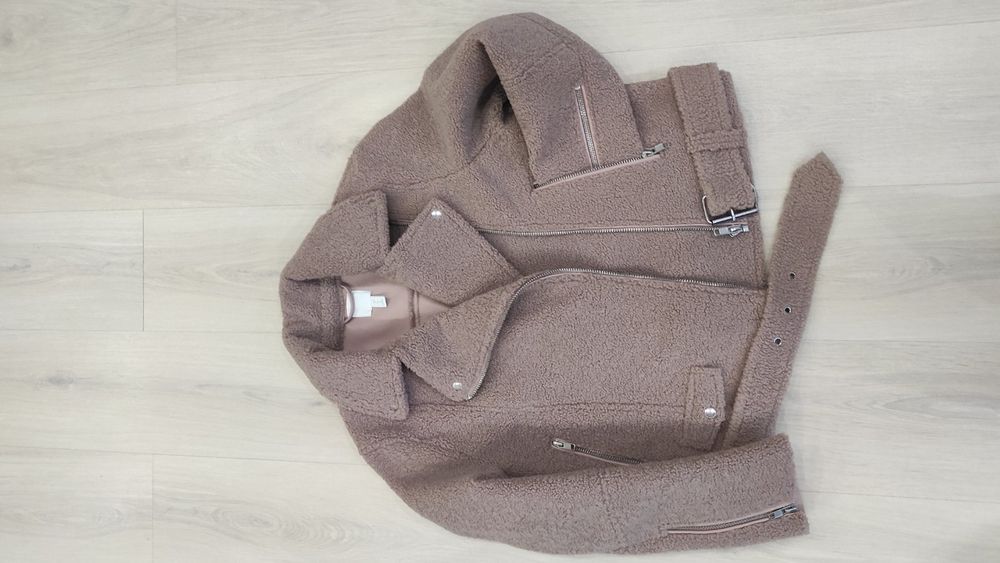 Жіноча куртка H&M. Оригінал