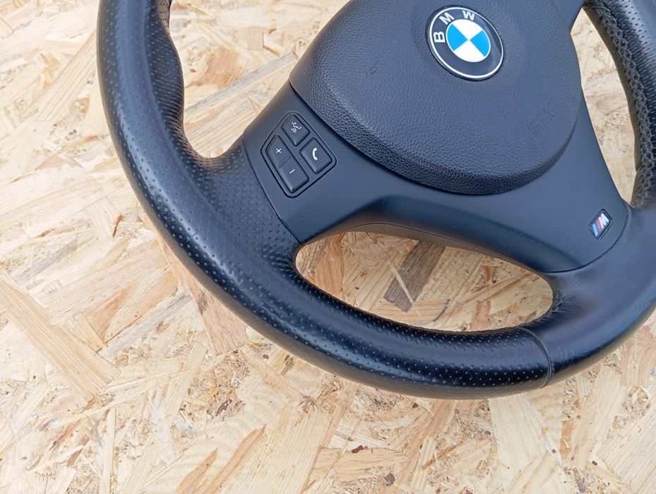 Kierownica M pakiet kompletna poduszka BMW e81 e82 e87 e90 e91 e92 e93