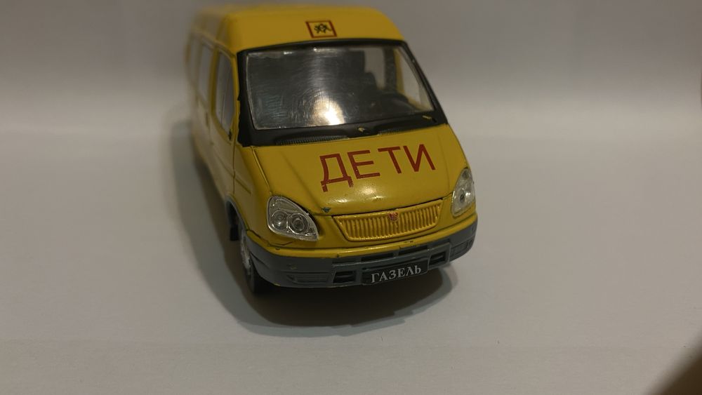 Газель Газ-322121 deagostini 1/43