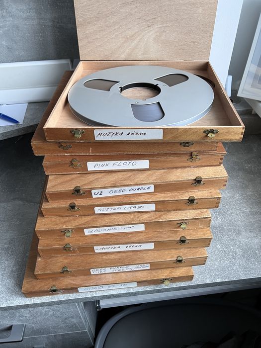 Niespotykane kolekcjonerskie pudełka do tasmy magnetofonowej 26 cm