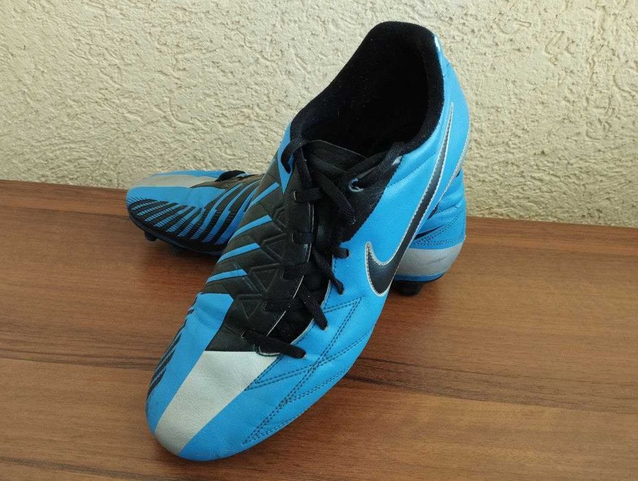 Бутсы футбольные "Nike", 28 см