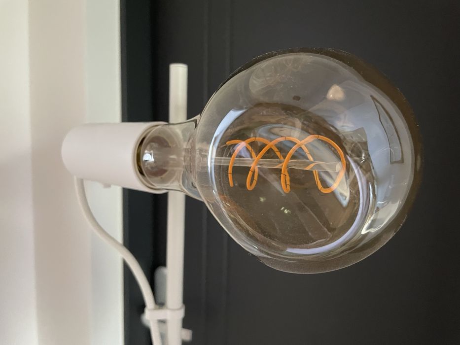 Ikea Harslinga dekoracyjna lampa podłogowa+zarówka LED Filament