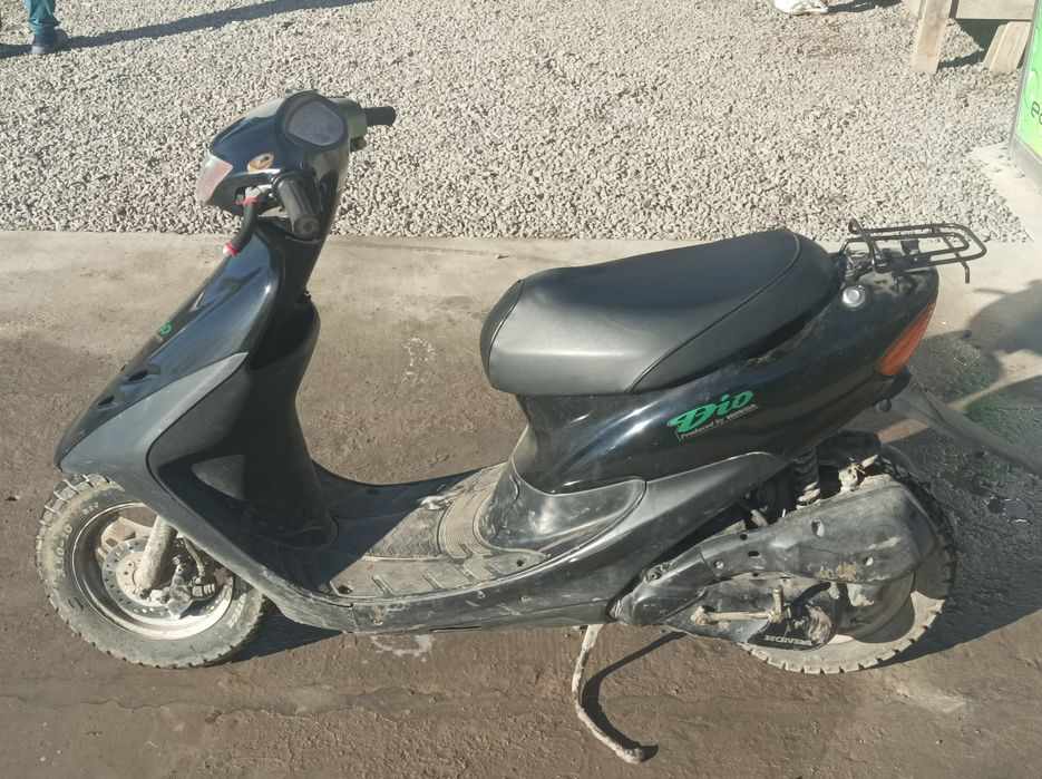 Продам  . Срочно   скутера  Хонда діо AF34